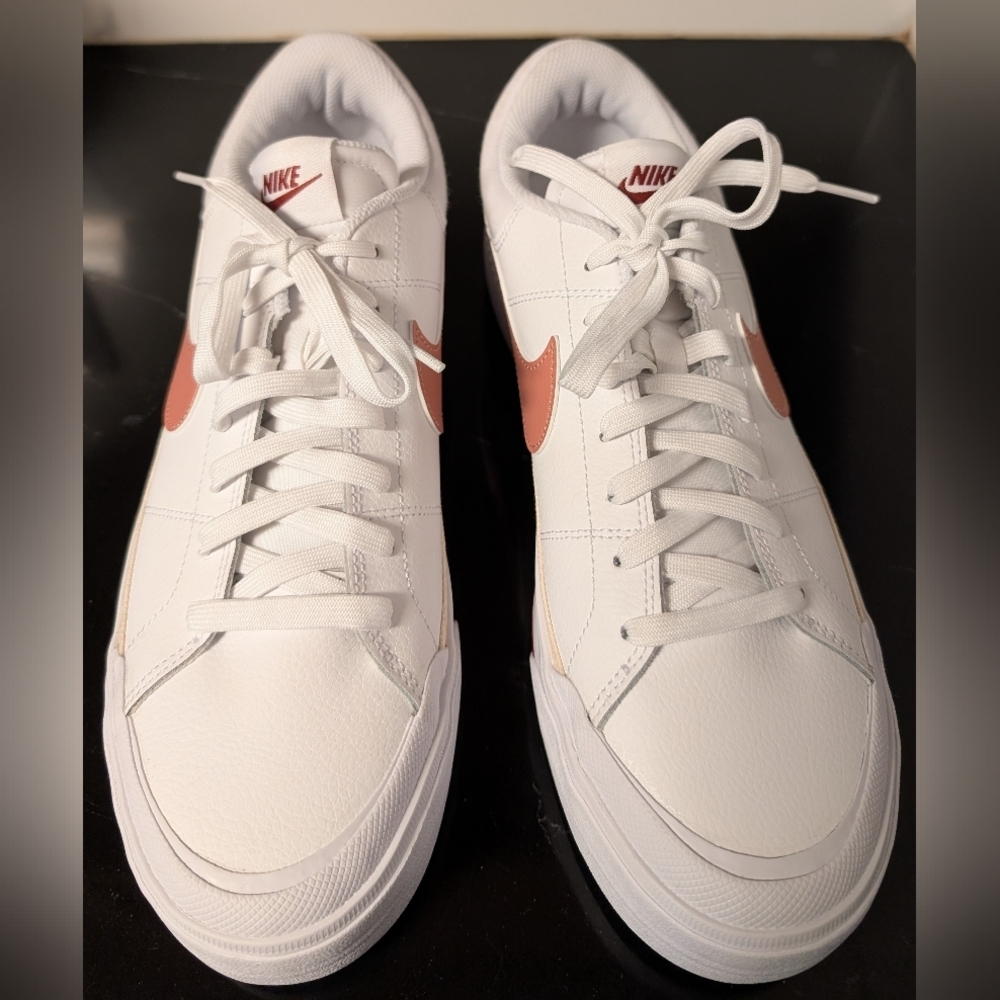 Nike Court Legacy Lift Platform Sneakers Women's Size 12 NWOT MSRP 94.99 - Picture 3 of 11